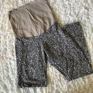 Motherhood maternity